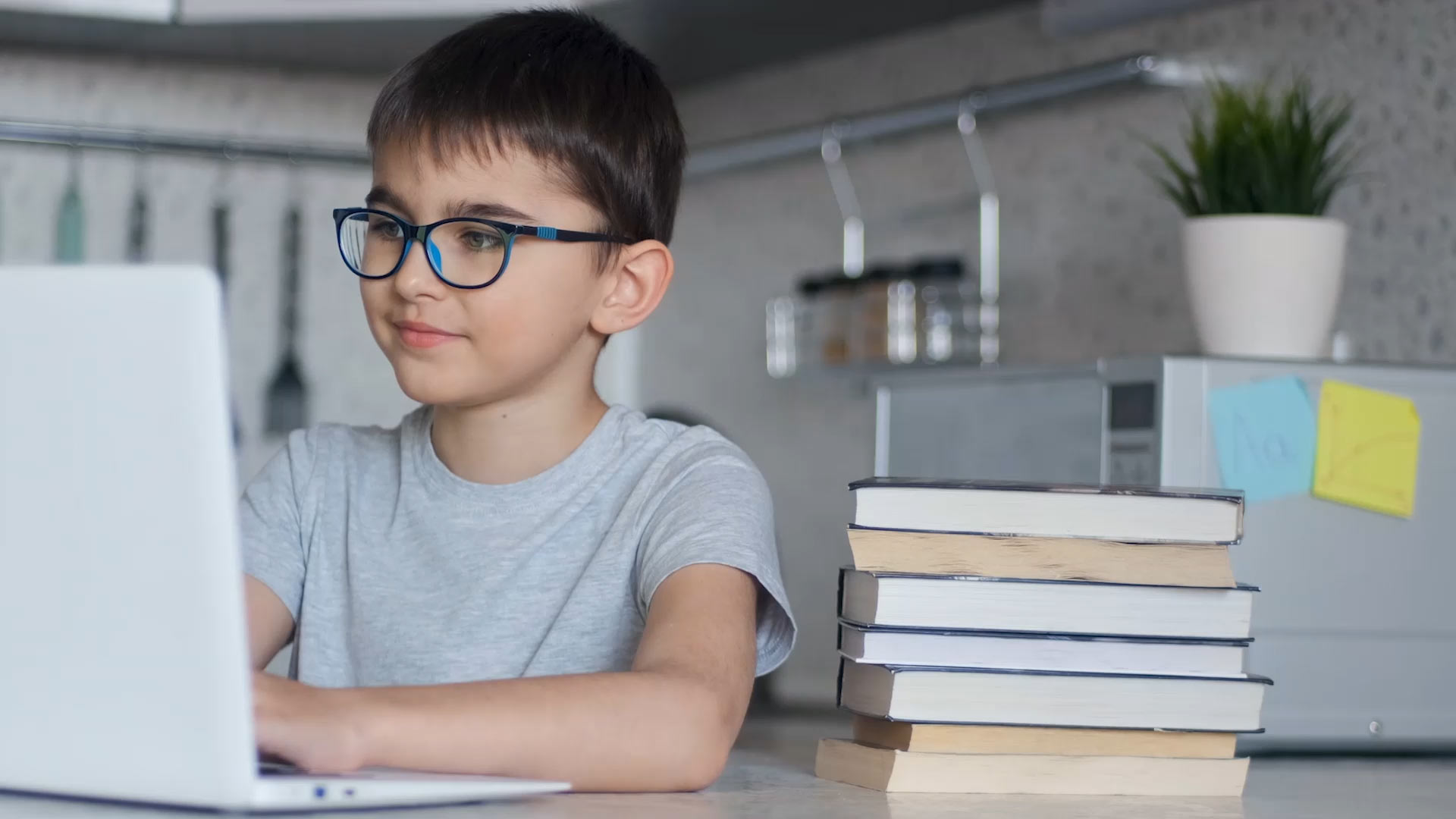 eTeacher Group - Online education with real connections